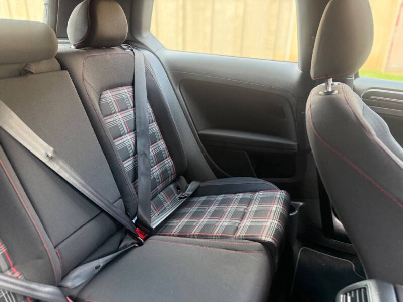 2015 Volkswagen Golf GTI S