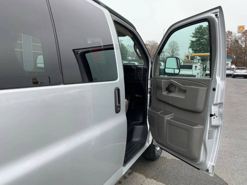 2016 Chevrolet Express LS 2500