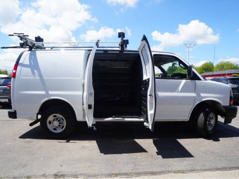 2021 Chevrolet Express 2500