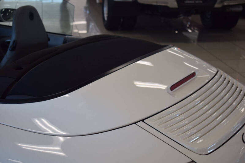 2000 Porsche 911 Carrera