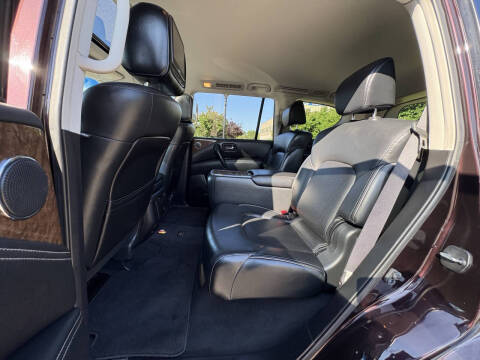 2016 Infiniti QX80