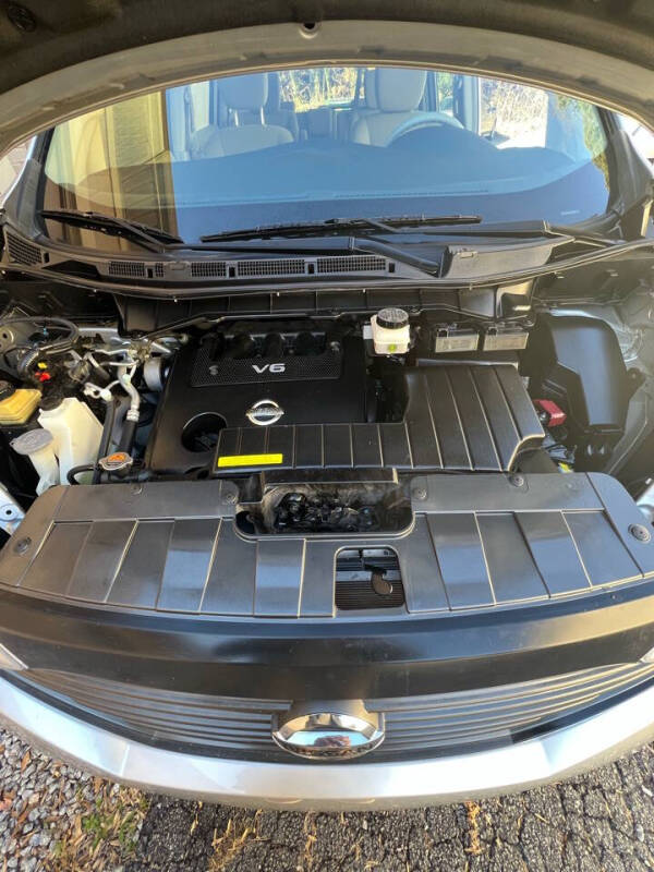 2014 Nissan Quest S photo 15