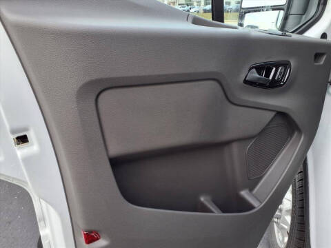 2024 Ford Transit 250