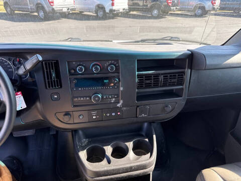 2021 Chevrolet Express 2500