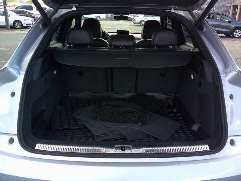 2018 Audi Q3 2.0T quattro Premium Plus