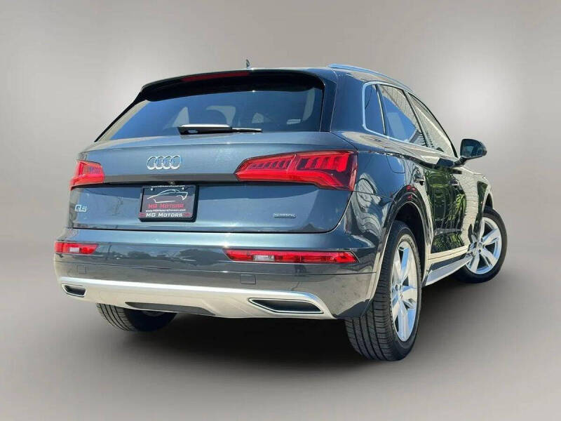 2019 Audi Q5 quattro Premium 45 TFSI