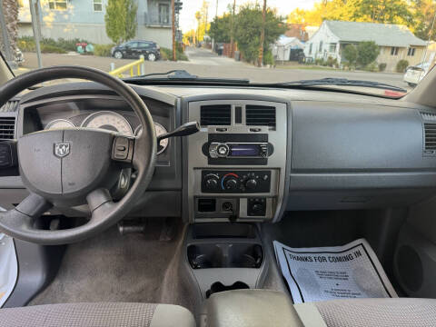 2007 Dodge Dakota SLT