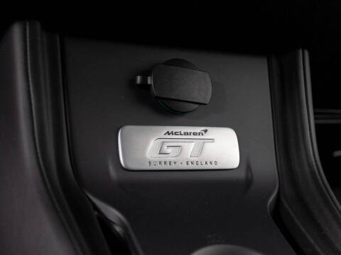 2023 McLaren GT