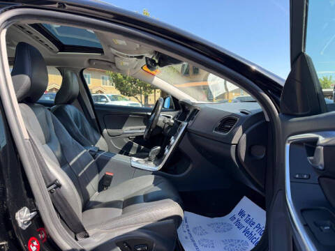 2017 Volvo V60 T5 Premier