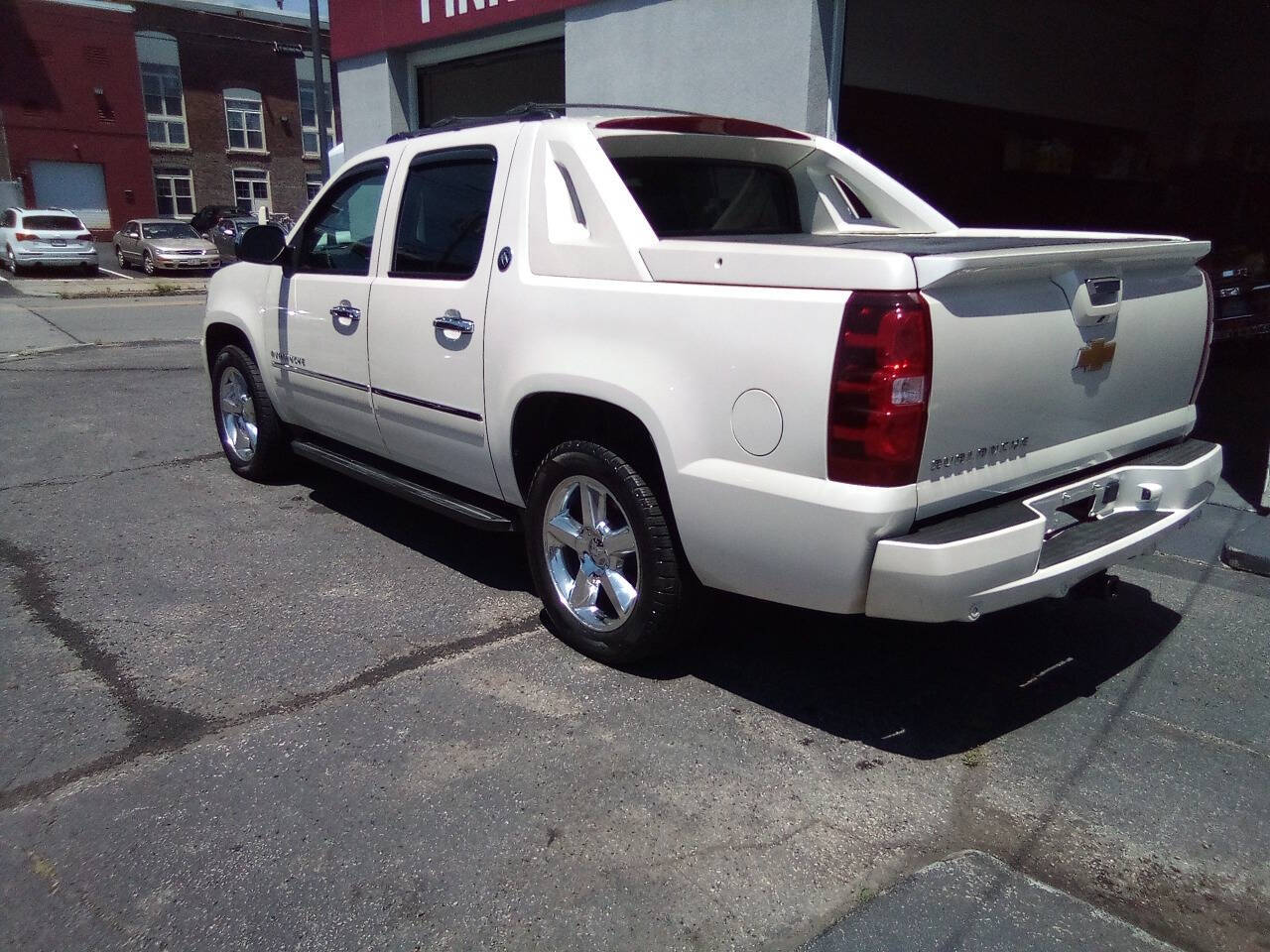 2013 Chevrolet Avalanche for sale at Pinnacle Auto Sales in New Bedford, MA