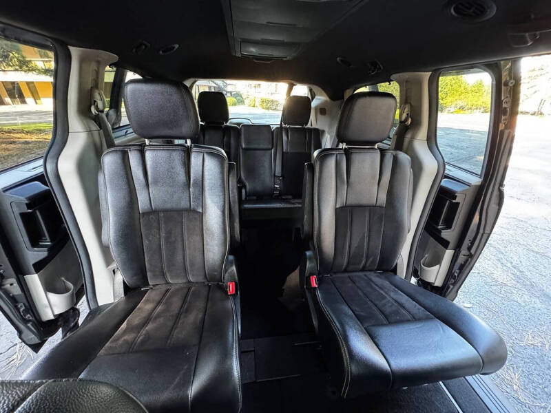 2017 Dodge Grand Caravan SXT