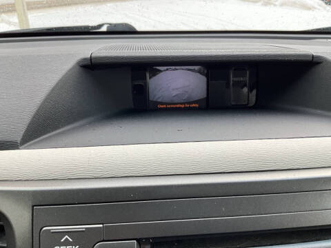 2011 Toyota Sienna LE 7-Passenger