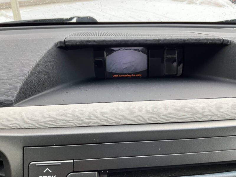 2011 Toyota Sienna LE 7-Passenger