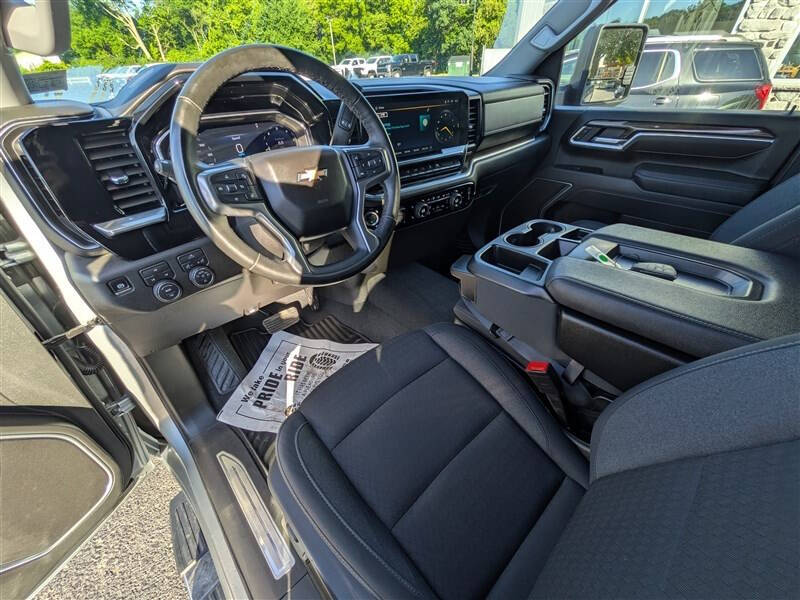 2025 Chevrolet Silverado 2500HD