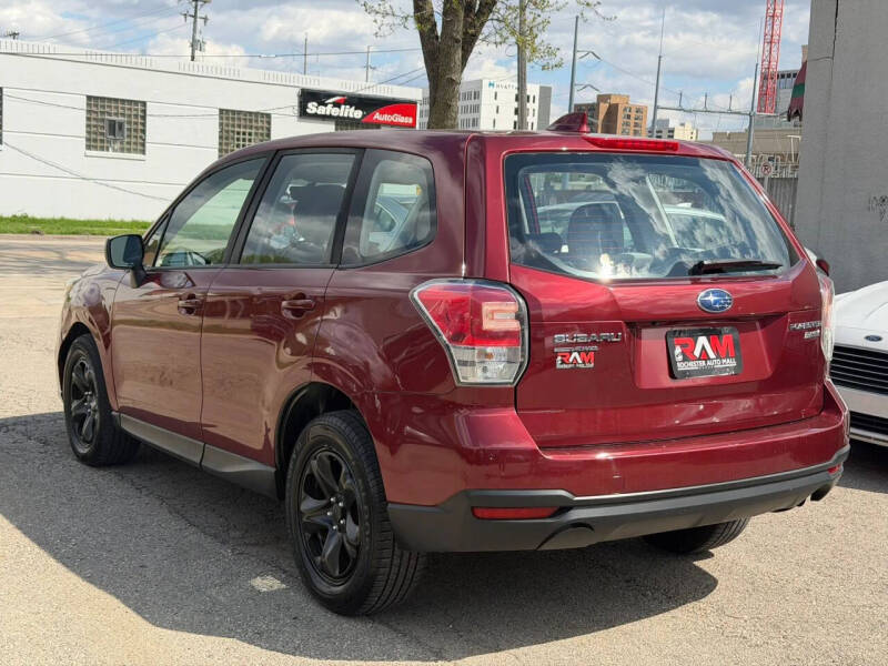 2017 Subaru Forester 2.5i