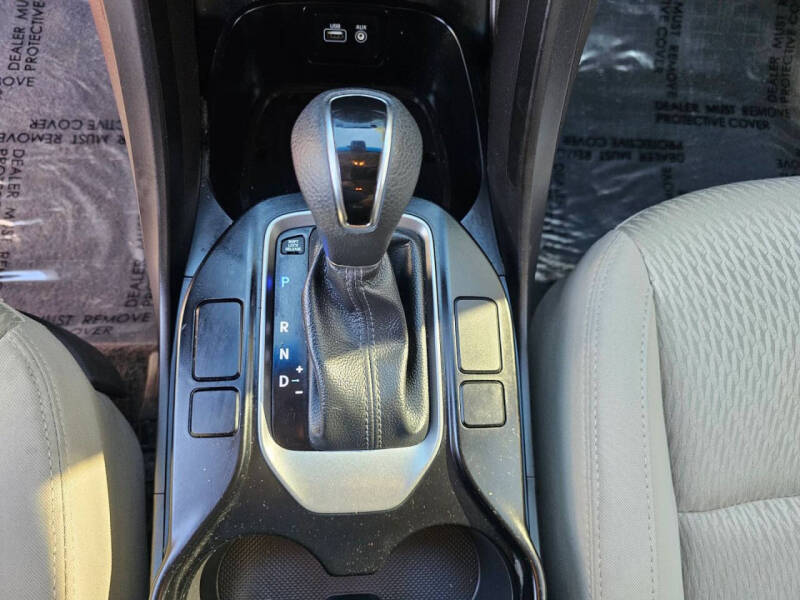 2018 Hyundai Santa Fe SE