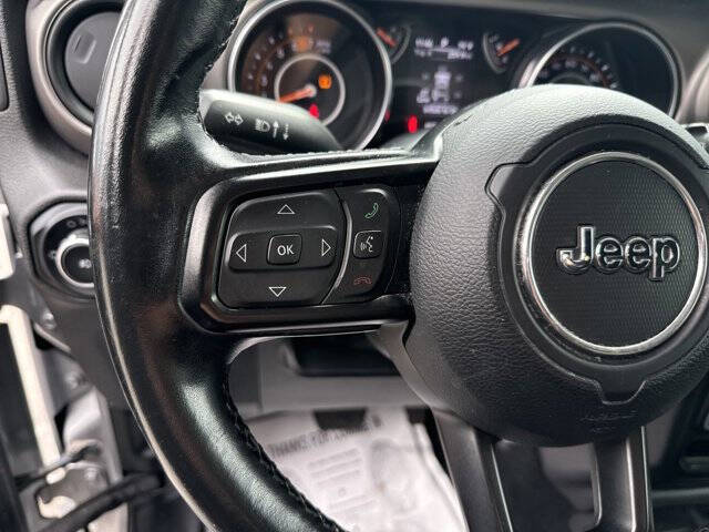 2020 Jeep Wrangler Unlimited for sale at Mid-State Pre-Owned in Beckley, WV