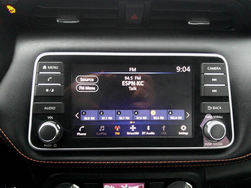 2019 Nissan Kicks SR