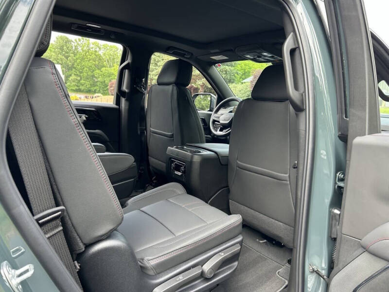 2025 Chevrolet Tahoe RST