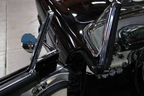 1956 Ford Thunderbird