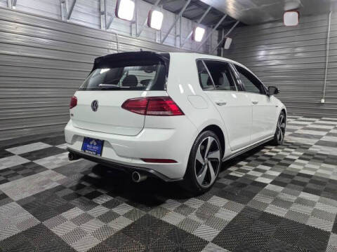 2021 Volkswagen Golf GTI Autobahn