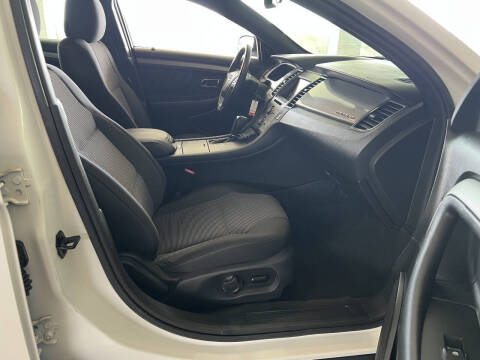 2013 Ford Taurus SEL