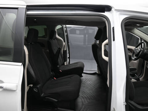 2018 Chrysler Pacifica Touring Plus