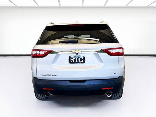 2021 Chevrolet Traverse LT Leather