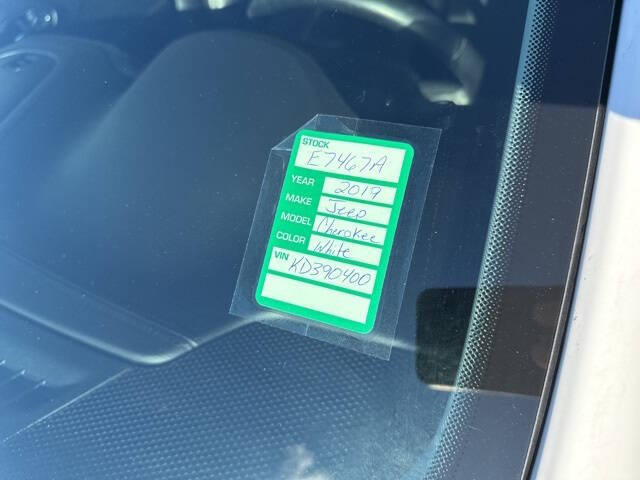 2019 Jeep Cherokee Latitude Plus