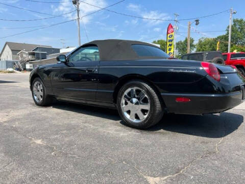 2002 Ford Thunderbird