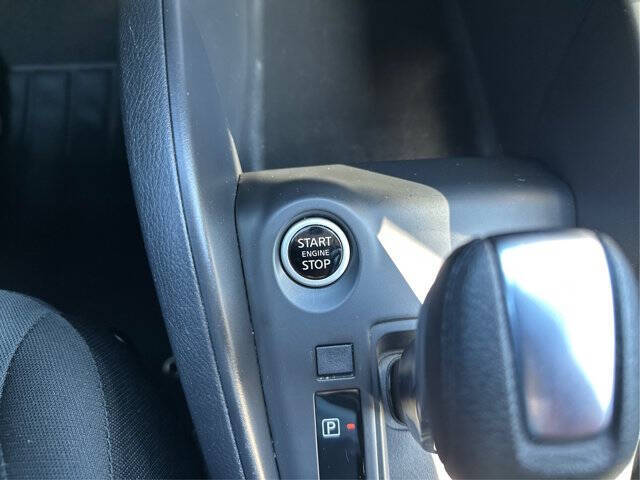 2023 Nissan Kicks S