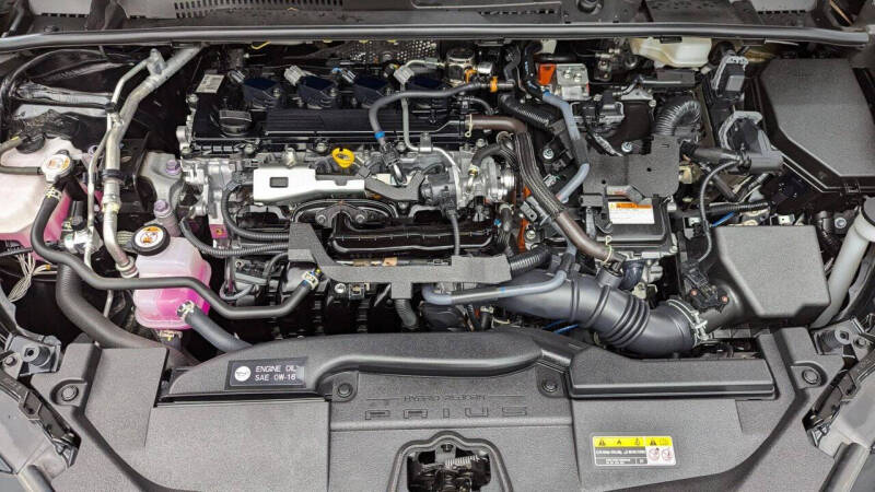 2024 Toyota Prius LE