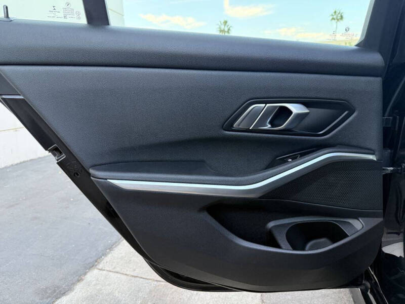 2020 BMW 3 Series 330i