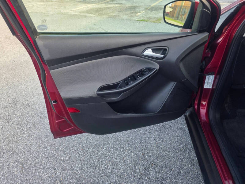 2013 Ford Focus SE