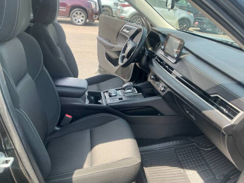 2022 Mitsubishi Outlander ES