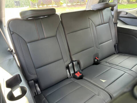 2025 Chevrolet Tahoe RST