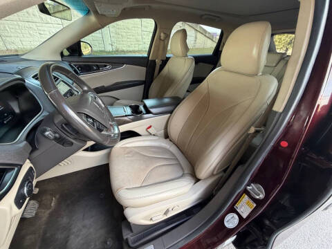 2019 Lincoln Nautilus Reserve