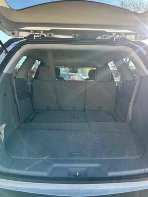 2017 Chevrolet Traverse LS