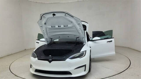 2023 Tesla Model S Plaid