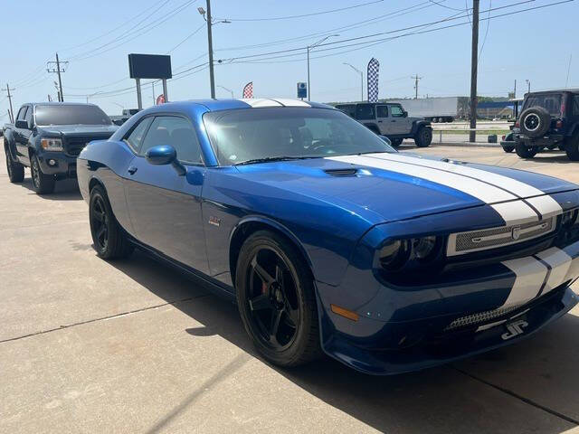 2011 Dodge Challenger SRT8 392
