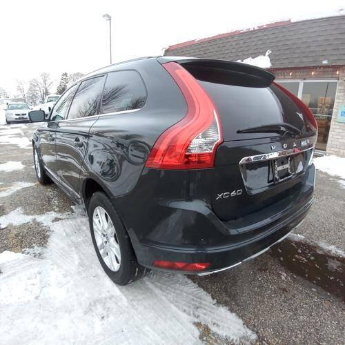 2016 Volvo XC60 T5 Drive-E Premier