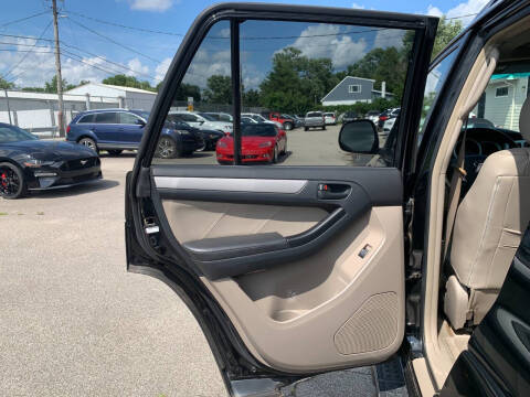 2004 Toyota 4Runner SR5