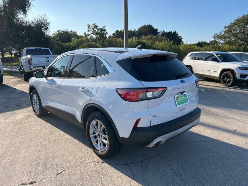 2021 Ford Escape SE