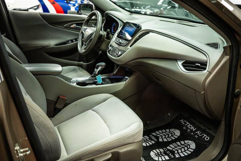 2022 Chevrolet Malibu LT