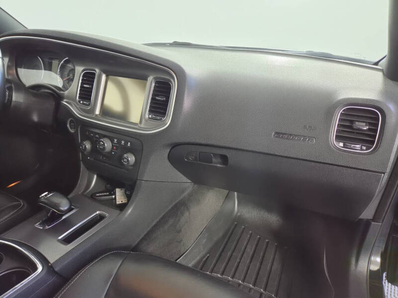 2013 Dodge Charger SXT Plus