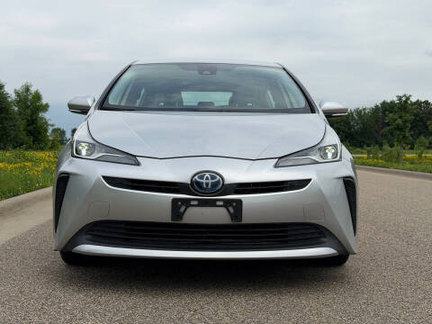 2019 Toyota Prius LE