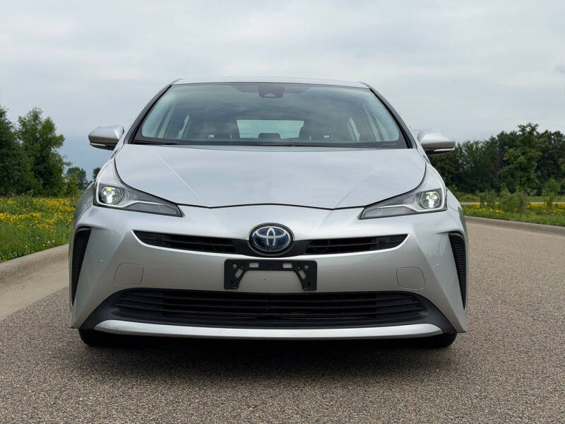 2019 Toyota Prius LE