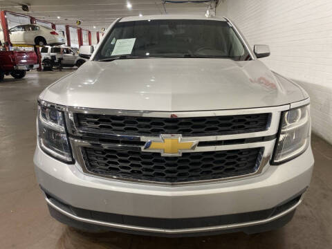 2017 Chevrolet Suburban LS