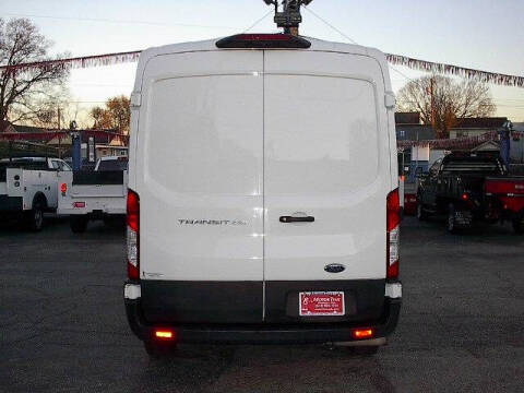 2022 Ford Transit 250