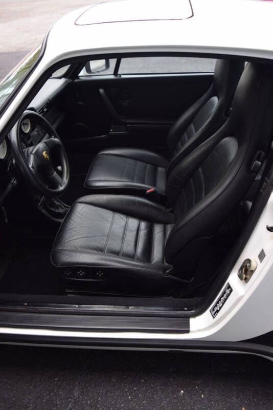 1988 Porsche 911 Carrera